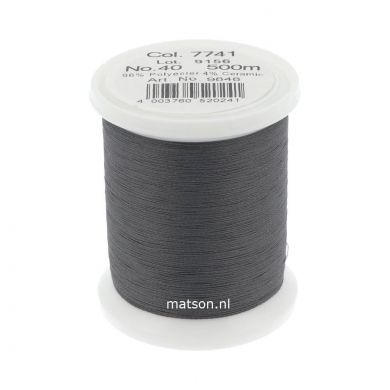 Madeira Frosted Matt 500 m, kleur 7741